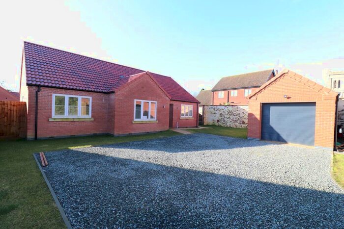 3 Bedroom Detached Bungalow For Sale In Sycamore Close, Whaplode, PE12