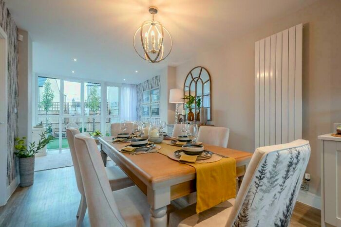 4 Bedroom Detached House For Sale In Off High Street/Cleyhill Gardens Chapmanslade, BA13