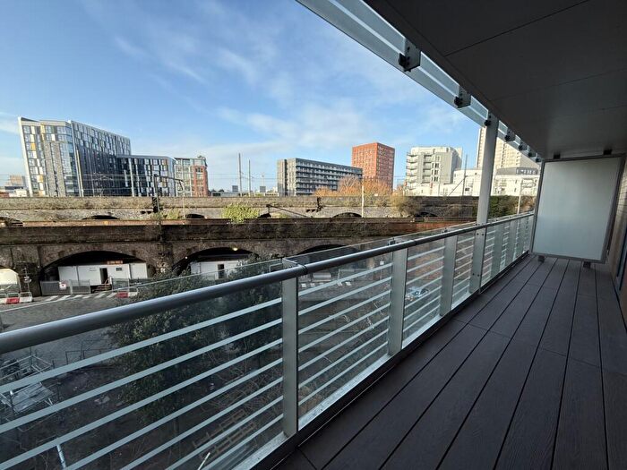 2 Bedroom Apartment To Rent In St Georges Island, Kelso Place, Manchester, M15