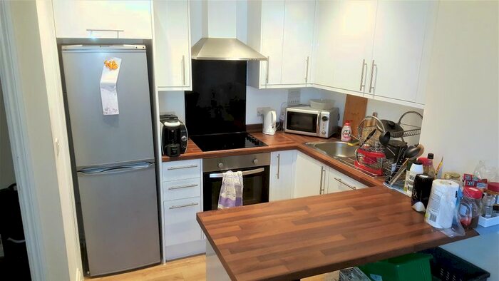 2 Bedroom Flat To Rent In Embankment Road, Plymouth PL4