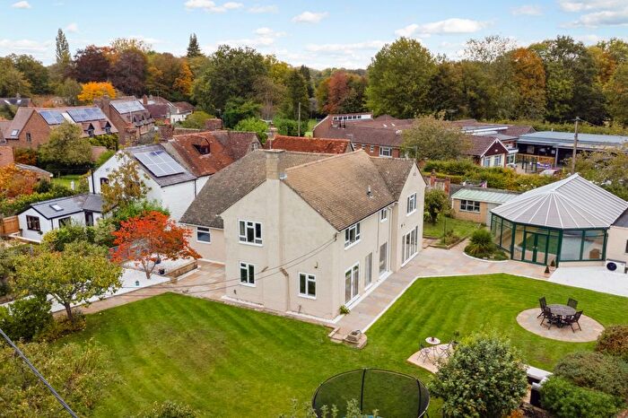 5 Bedroom Detached House For Sale In Eaton Road, Appleton, Abingdon, Oxfordshire, OX13