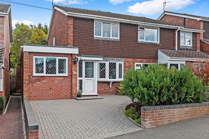 3 Bedroom Semi Detached House For Sale In St. Marks Close, Worcester., WR5