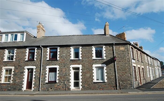 2 Bedroom Semi-Detached House To Rent In Trefechan, Aberystwyth, SY23