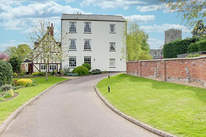 3 Bedroom Flat To Rent In Peppercorn Lane, Eaton Socon, PE19