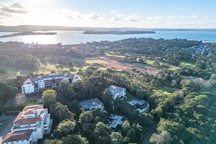 3 Bedroom Apartment For Sale In Lilliput Road, Poole, Dorset, BH14