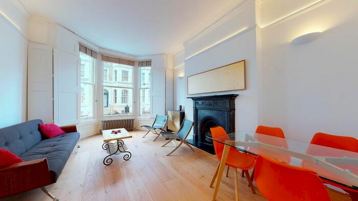 1 Bedroom Flat To Rent In Campden Hill Gardens, London, W8