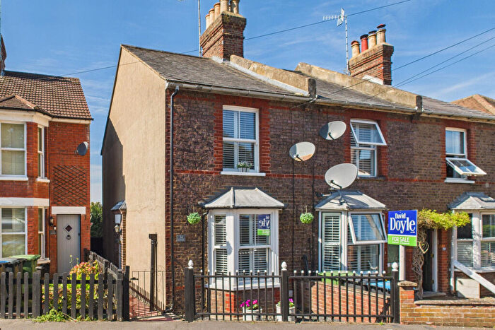 2 Bedroom Cottage For Sale In Crescent Road, Hemel Hempstead, HP2