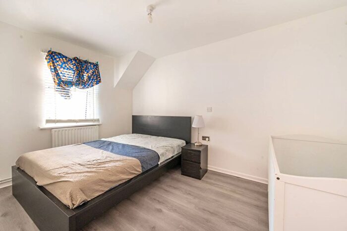 1 Bedroom Maisonette To Rent In Walthamstow Village, Walthamstow Village, London, E17