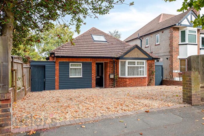 4 Bedroom House To Rent In Western Road, Sutton, SM1