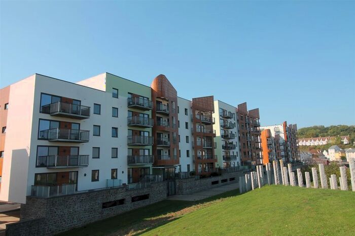 2 Bedroom Flat To Rent In B Argentia Place, Bristol, Portishead, BS20