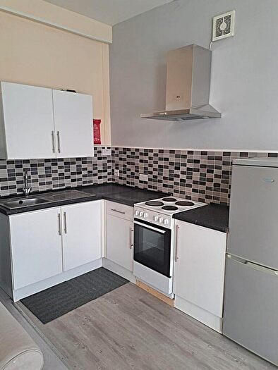 1 Bedroom Flat To Rent In Richmond Road, Cardiff(City), CF24