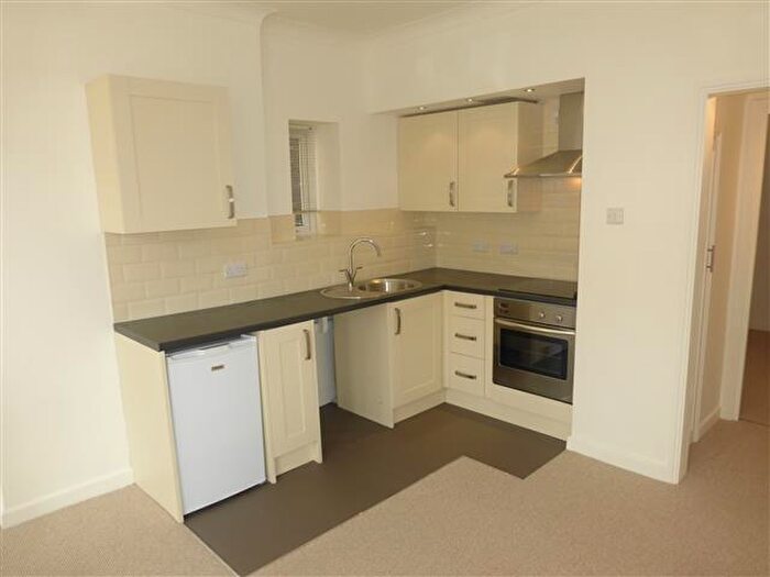 1 Bedroom Apartment To Rent In Canada Grove, Bognor Regis, PO21