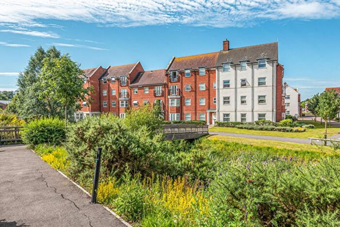 2 Bedroom Flat For Sale In Imogen House, Wokingham, Berkshire, RG41