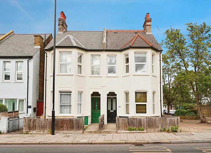 2 Bedroom House To Rent In London Road, Bromley, BR1