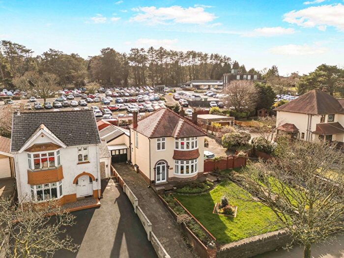 3 Bedroom Detached House For Sale In Clasemont Road, Morriston, Swansea, SA6