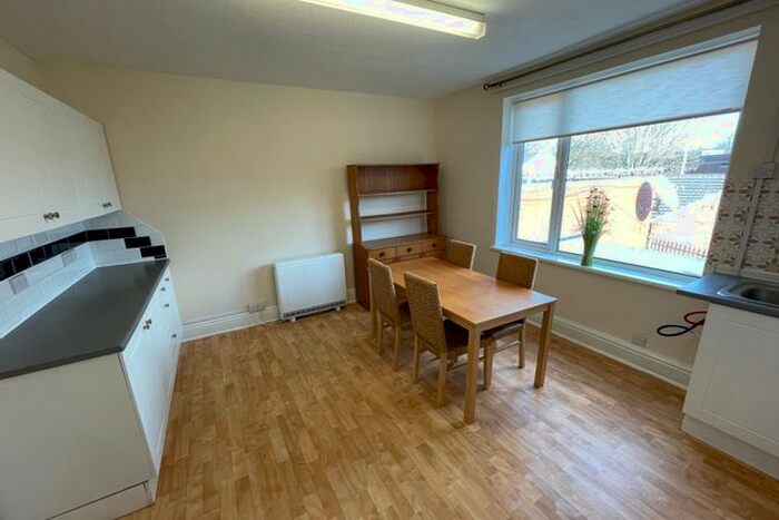 2 Bedroom Flat To Rent In Grange Lane, Maltby S66