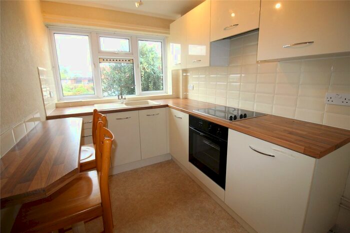 1 Bedroom Flat To Rent In Mountbatten Avenue, Higham, Rochester, ME3