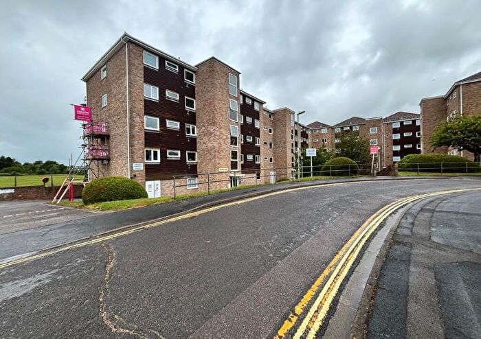 2 Bedroom Apartment For Sale In Flat Milford Court, Gale Moor Avenue, Gosport, Hampshire, PO12