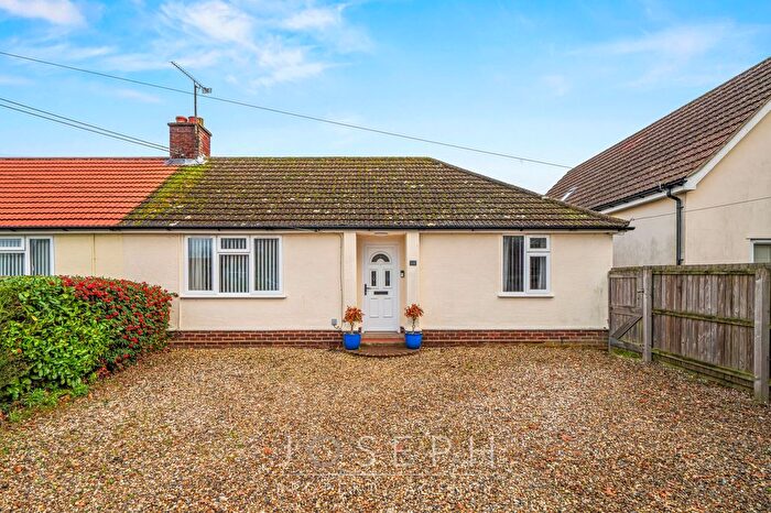2 Bedroom Semi Detached Bungalow For Sale In Dobbs Lane, Kesgrave, IP5