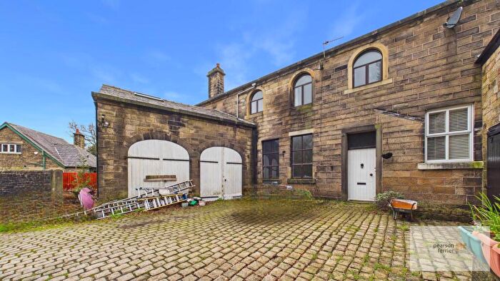 3 Bedroom Semi-Detached House For Sale In East View, Ramsbottom, Bury, BL0