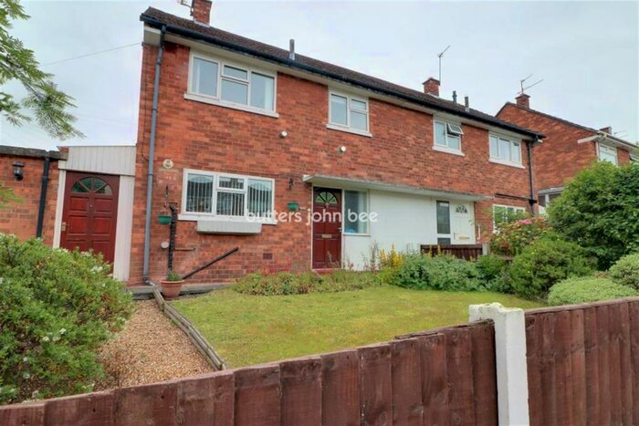 3 Bedroom Semi-Detached House To Rent In Nixon Drive, Winsford, CW7