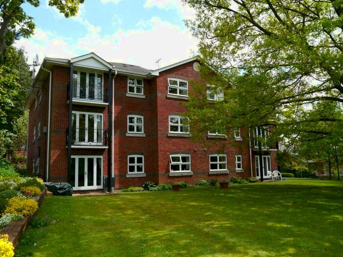 2 Bedroom Apartment To Rent In Warren House Court, Saint Peter's Avenue, Caversham, Berkshire, RG4
