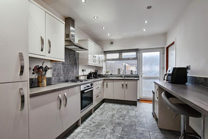 3 Bedroom Terraced House For Sale In Railway Street, Trelewis, Treharris, CF46