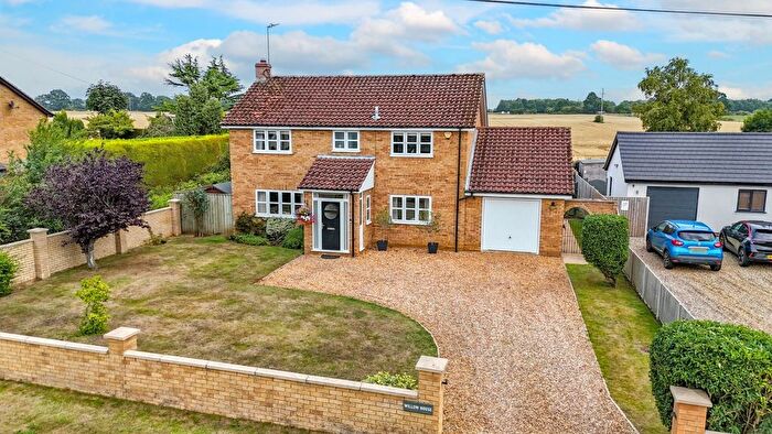 4 Bedroom Detached House For Sale In School Road, Middleton, King's Lynn, Norfolk, PE32