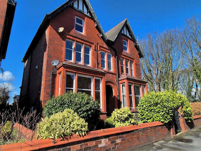 2 Bedroom Duplex For Sale In Cecil Street, Lytham, FY8