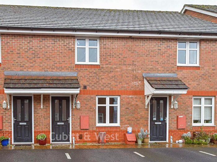 2 Bedroom Terraced House For Sale In Teglease Gardens, Clanfield, Waterlooville, Hampshire, PO8