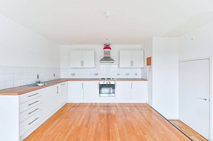 2 Bedroom Flat For Sale In Calderwood Street, Woolwich, London, SE18