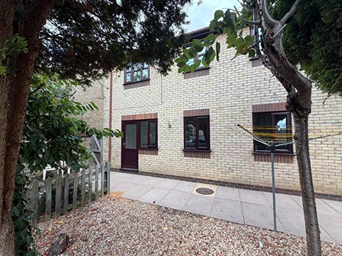 2 Bedroom Apartment To Rent In Poles Court, Whittlesey, PE7