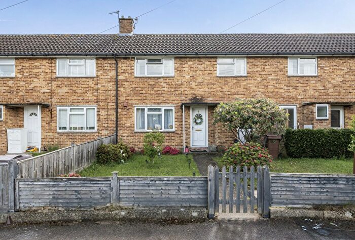 2 Bedroom Terraced House For Sale In Sherwood Road, Tunbridge Wells, Kent, TN2