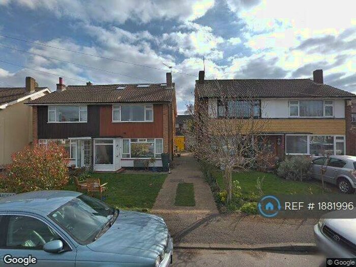 3 Bedroom Semi-Detached House To Rent In Chudleigh Gardens, Sutton, SM1