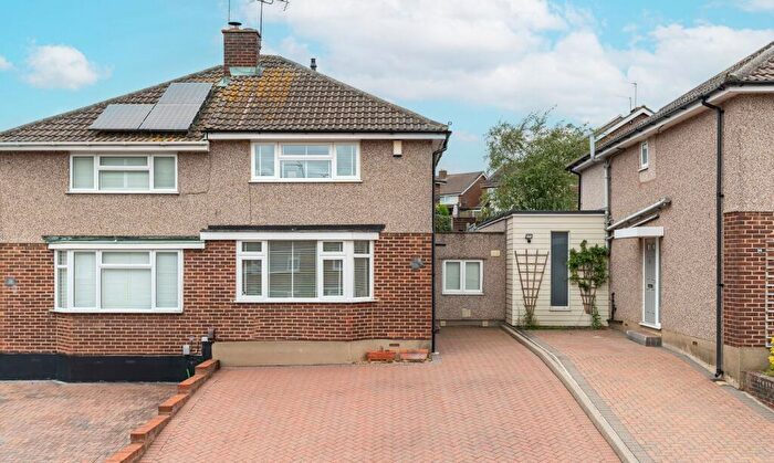 3 Bedroom Semi Detached House For Sale In Milton Road, Ware, SG12