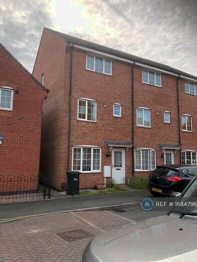3 Bedroom End Of Terrace House To Rent In Barker Round Way, Burton-On-Trent, DE14