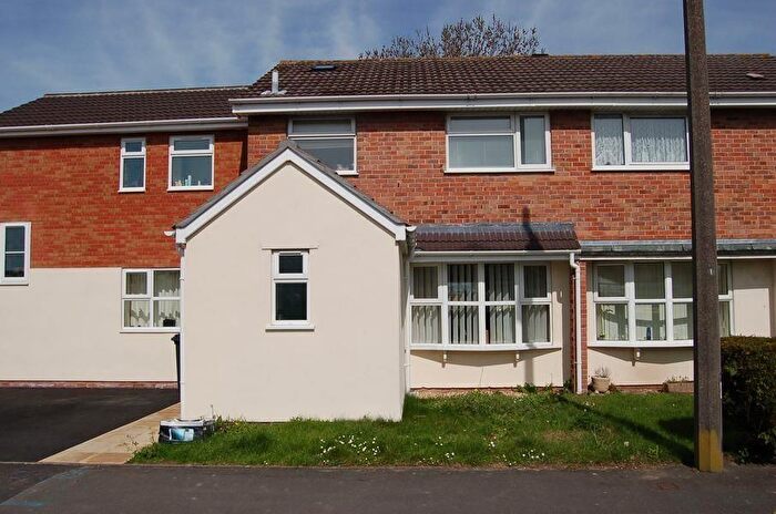 3 Bedroom Semi-Detached House To Rent In Magdalen Way, Worle, Weston-Super-Mare, BS22