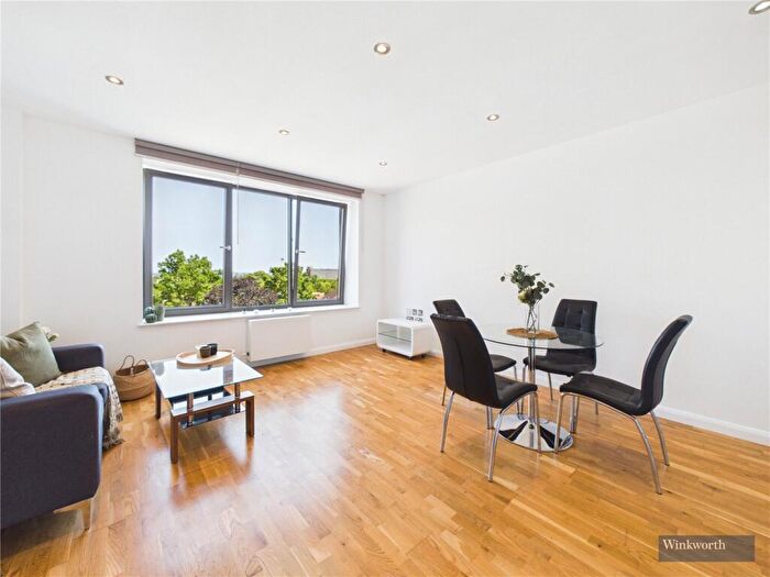 1 Bedroom Apartment For Sale In Peterborough Road, Harrow, HA1