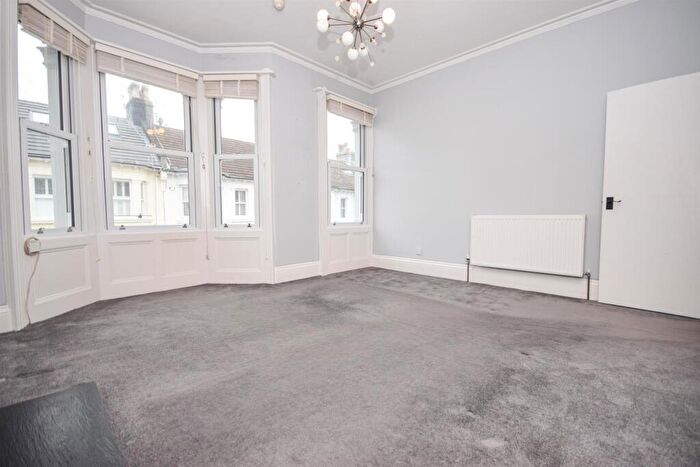 2 Bedroom Apartment For Sale In Stafford Road, Brighton, BN1