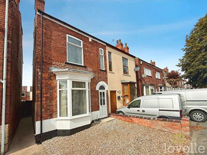 2 Bedroom Semi Detached House For Sale In Ropery Road, Gainsborough, DN21
