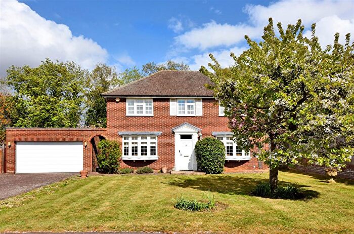4 Bedroom Detached House For Sale In Church Meadow, Long Ditton, Surbiton, KT6
