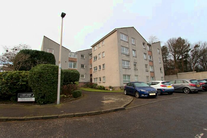 3 Bedroom Flat To Rent In West Court, Ravelston House Park, Ravelston, Edinburgh EH4