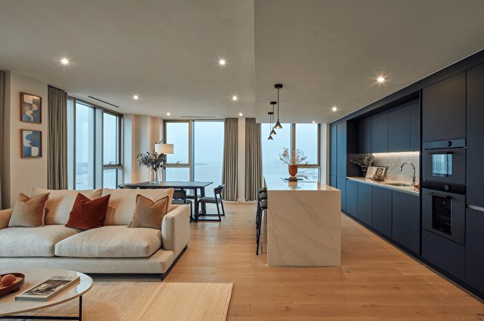 2 Bedroom Penthouse To Rent In William Jessop Way, Liverpool, Merseyside, L3