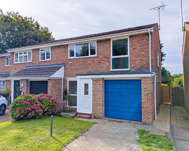 3 Bedroom Semi-Detached House For Sale In Oaklea Way, Uckfield, TN22