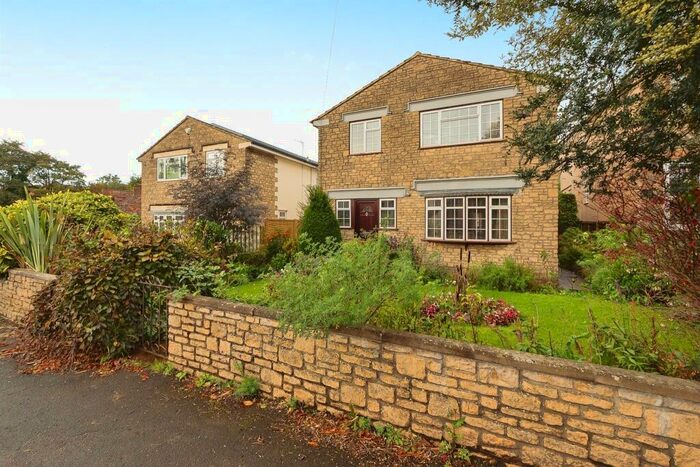 4 Bedroom Detached House For Sale In High Street, Wick, Bristol, BS30