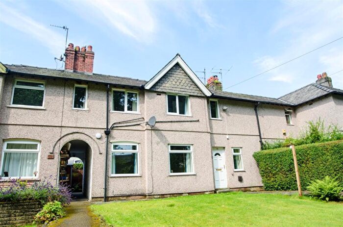 4 Bedroom Terraced House For Sale In Kenilworth Place, Lancaster, LA1