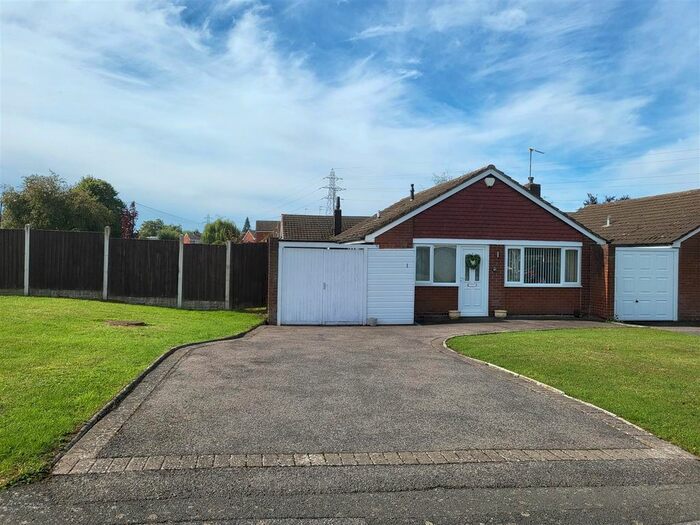 2 Bedroom Bungalow To Rent In Hoylake Close, Whitestone, CV11