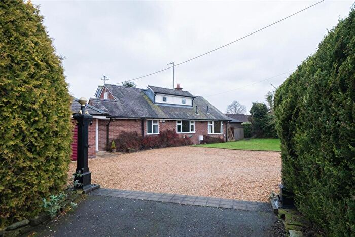3 Bedroom Detached House For Sale In Eaton Road, Tarporley, CW6