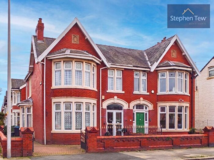 3 Bedroom Semi-Detached House For Sale In Watson Road, Blackpool, FY4