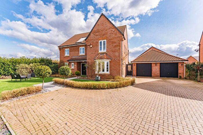 5 Bedroom Detached House For Sale In Aldridge Way, Norwich, NR10